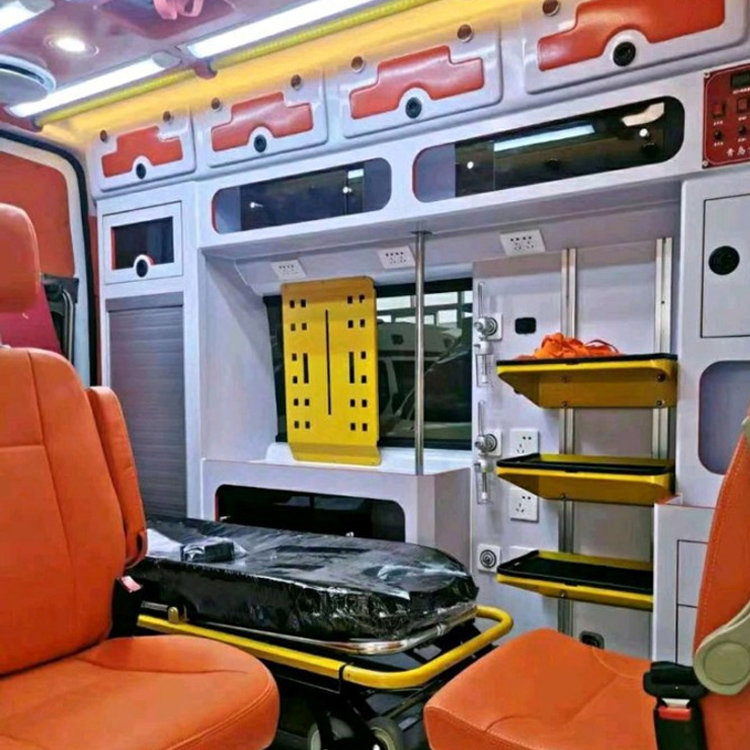榆次长途救护车护送病人租赁价格